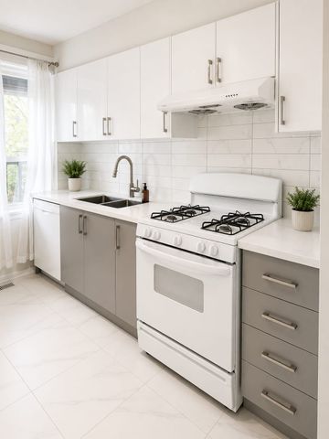 For Lease - 1355 Danforth Avenue Unit# 2nd Flr, Toronto, Ontario - Photo 2