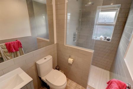 Kings Road, Oakham, Rutland - Photo 4