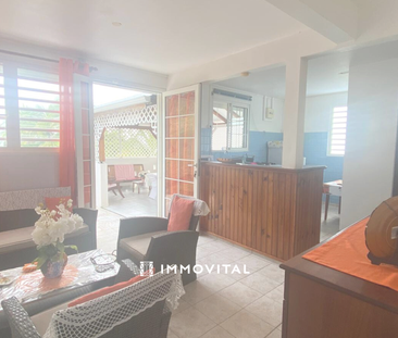Location Appartement 3 pièces 44m² BAILLIF 97123 - Photo 1