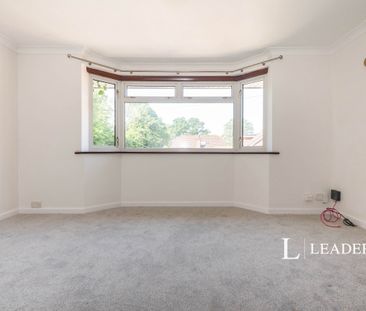 2 bedroom house to rent Barnes Road, Southampton, SO19 - Photo 4