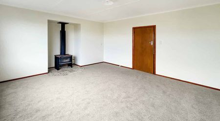 CASTLECLIFF - 3+ BEDROOMS - Photo 4