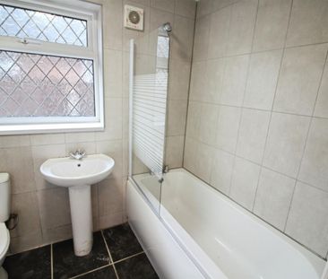 Cherrywood Gardens, Leeds - Photo 5