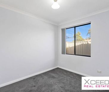 Spacious Nollamara Family Home - Photo 4