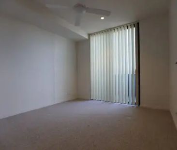 “TOOWONG - Spacious Unfurnished 2-Bedroom Apartment” - Photo 3