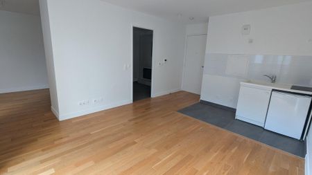 location Appartement T1 DE 37.3m² À ISSY LES MOULINEAUX - Photo 4