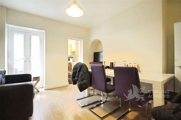 Nightingale Road, Guildford, Surrey, GU1 1EP - Photo 1