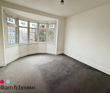 North Grays, ., Essex - Photo 1