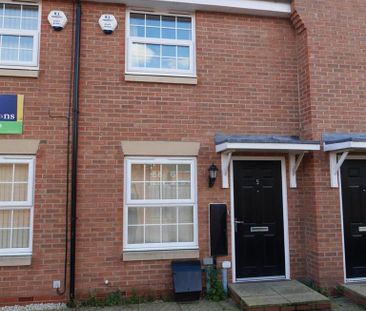 2 bedroom terraced house to rent - Photo 1