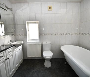 Old Chester Road, CH42 2DU, Birkenhead - Photo 3