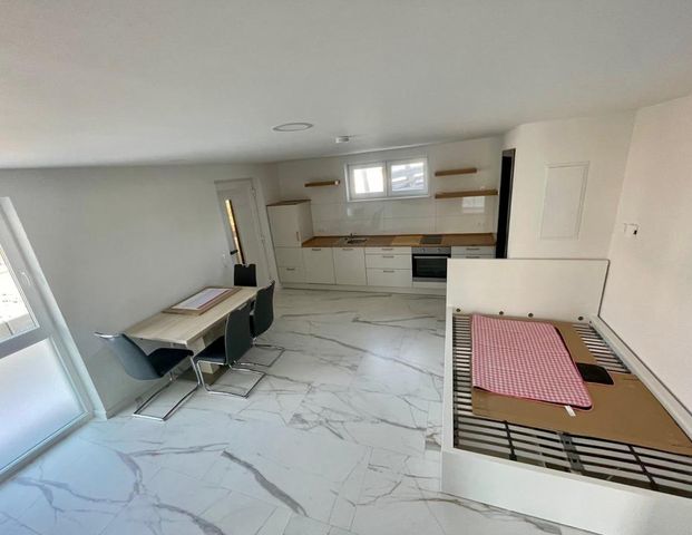 Vollmöblierte 1-Zimmerwohnung mit EBK für Wochenendpendler - Photo 1