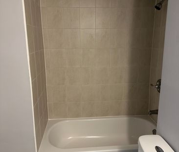 For Lease - 93 Courtney Crescent Unit# Bsmt, Barrie, Ontario - Photo 3