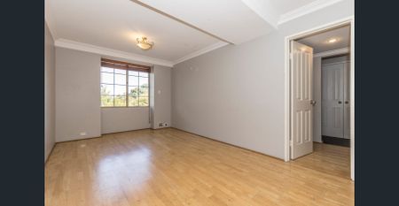 Cozy 2 x 2 Apartment in East Perth! - Photo 3