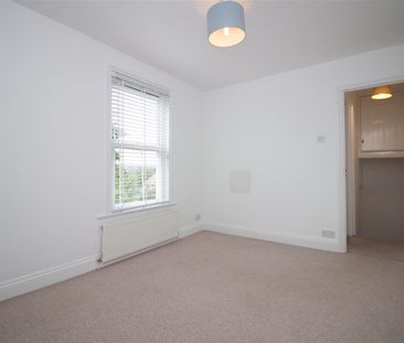 7 Church Road, Weston, Bath - Photo 3