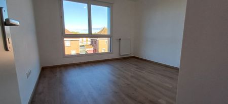Location Appartement 3 pièces 79m² GRAVELINES 59820 - Photo 4