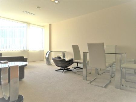 31 Strand Street, Liverpool - Photo 2