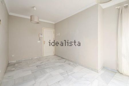 Alquiler de piso en Calle Barcenillas - Photo 3