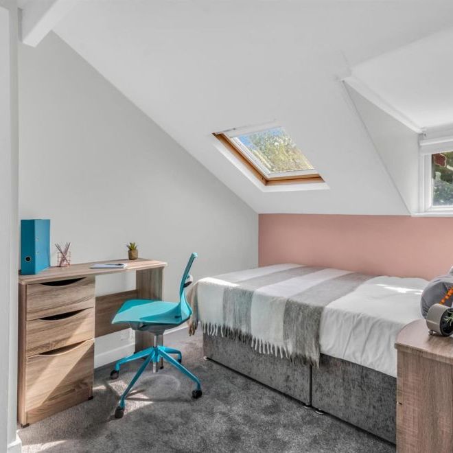 Hyde Park Road, Hyde Park, LS6 1AH - Photo 1