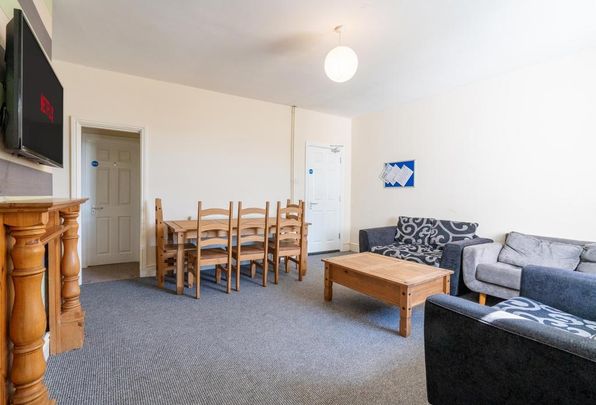 5 bedroom terraced house to rent - Photo 1