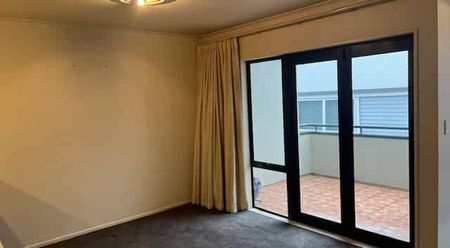 Walk to the Mount - Photo 2