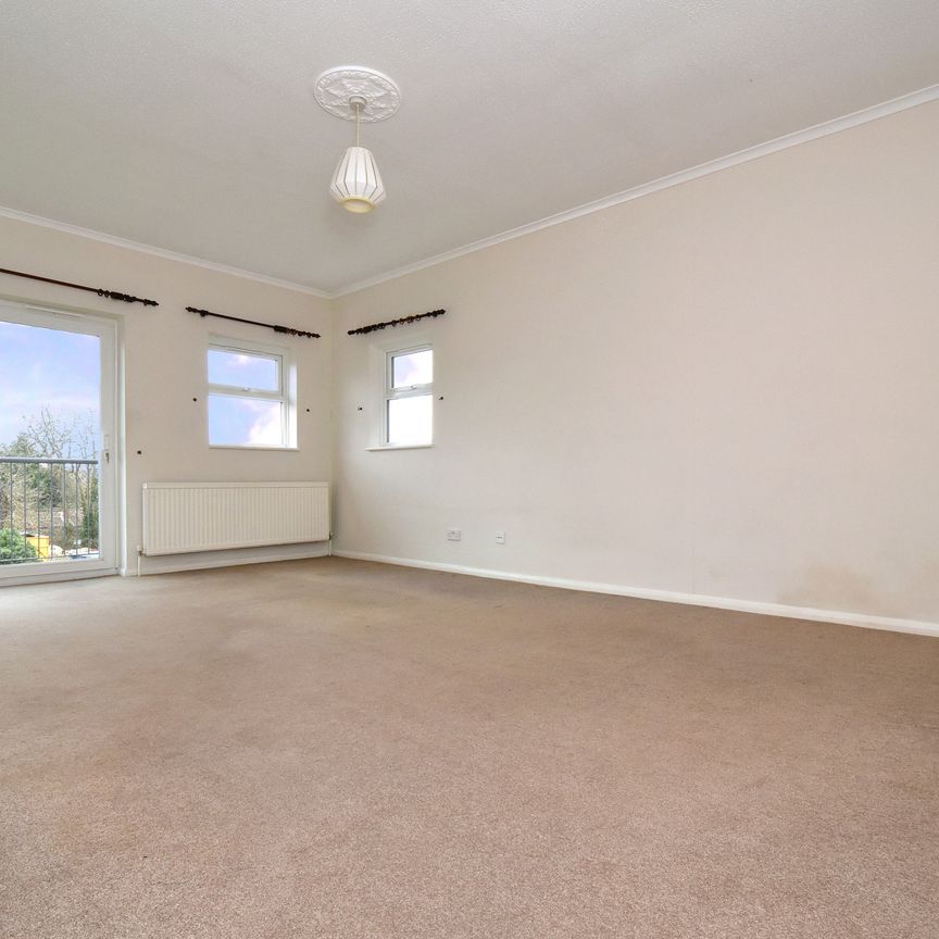 Knights Court, Beckenham, BR3, London - Photo 1