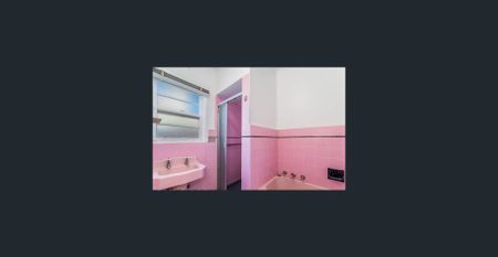 Cute Cottage in Top Location! - Photo 5