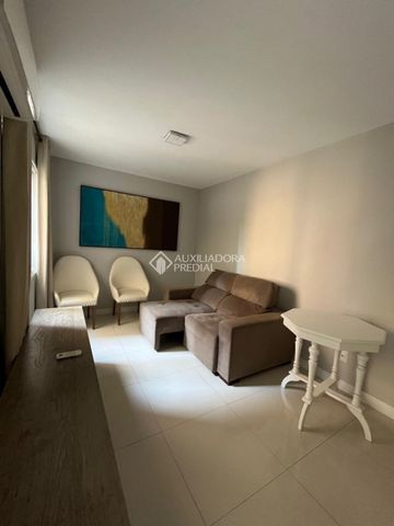 Apartamento com 2 quartos e 91m² para alugar em Auxiliadora, Porto Alegre. - Photo 2