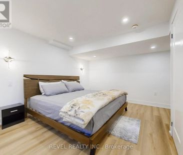 16 SCHOOLBRIDGE STREET - Photo 6