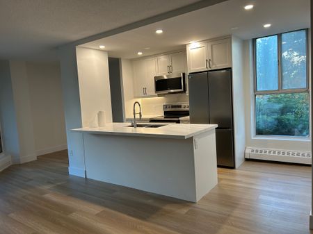 For Lease - 420 Mill Road Unit# 103, Toronto, Ontario - Photo 4
