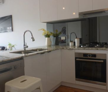 Stunning Two Bedroom Apartment In A Most Convenient Location - Photo 3