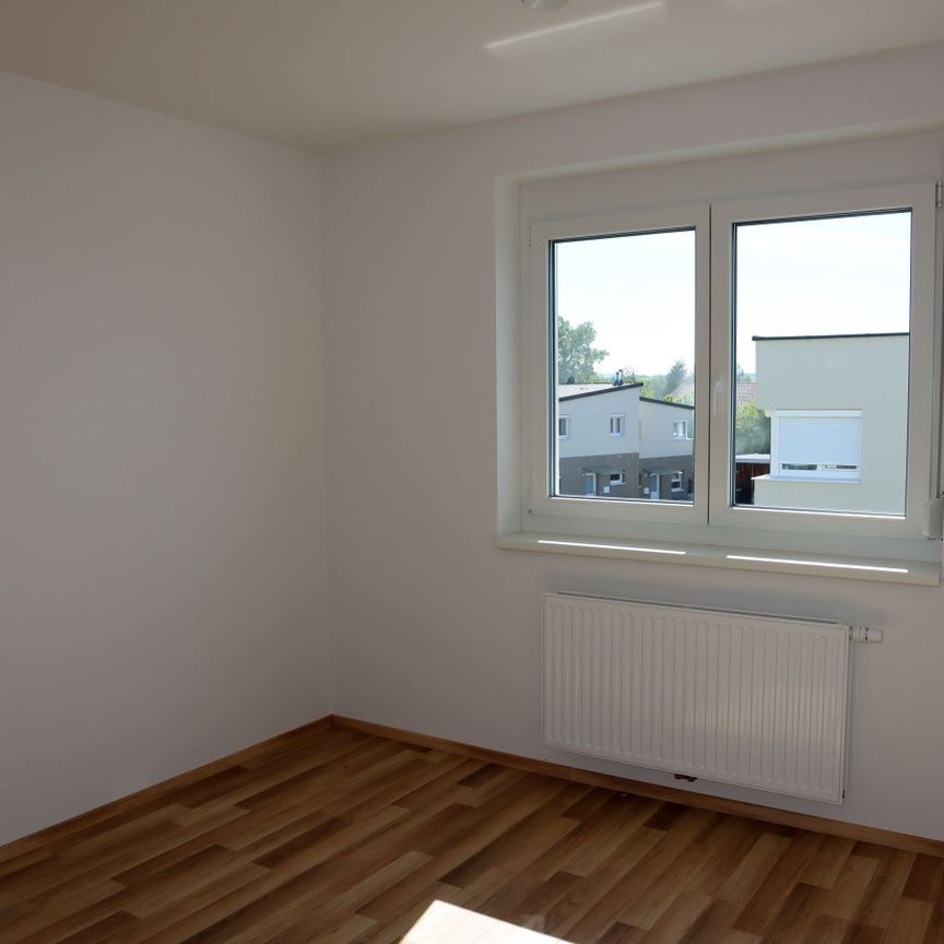 Im Zentrum -Doppelhaus mit Eigengarten zum Mieten in St. Leonhard/Forst - Provisionsfrei - Photo 1