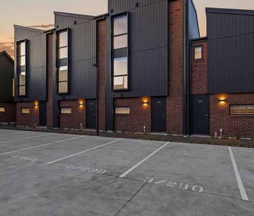 1/320 Blenheim Road, Riccarton - Photo 2