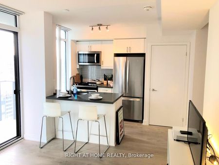 For Lease - 50 Wellesley Street Unit# 3001, Toronto, Ontario - Photo 4