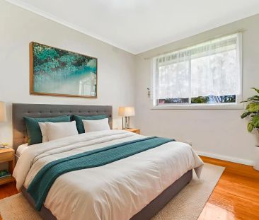 Beautiful Family Home - Photo 2