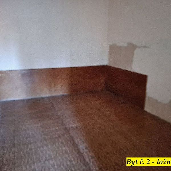 Pronájem bytu 1+1 57 m² - Fotografie 1