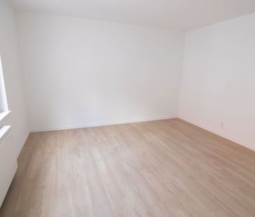 Appartement te huur - Photo 1