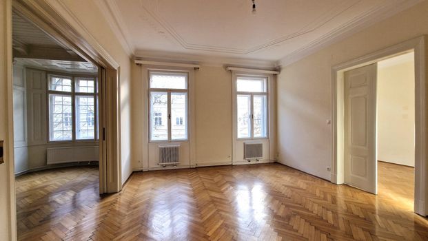 RARITÄT: 6-Zimmer Altbauwohnung in direkter U1-Nähe!! - Foto 1