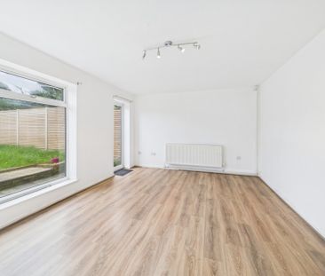 Windyridge Gardens, Cheltenham, GL50 - Photo 2