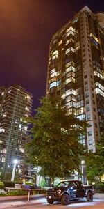 Downtown Vancouver Coal Harbour Alberni Stree 1 bedroom 1 bath - Photo 3