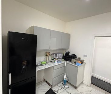 Room in a Shared Flat, Welldon Crescent, HA1 - Photo 3