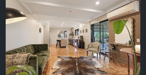 Elegant East Toowoomba Home in Prestigious Escarpment Location - Photo 1