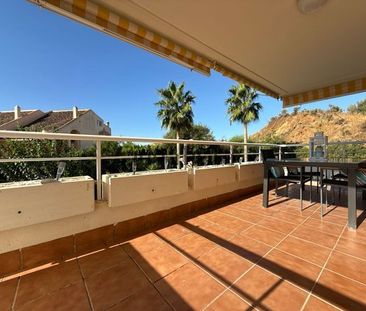 Alquiler de piso en Calle Bahía, 15 - Photo 5