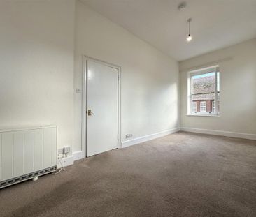 South Embankment, Dartmouth - Photo 2