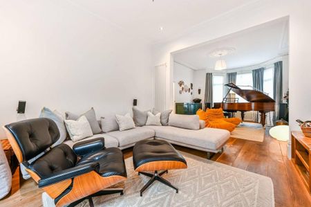 5 bedroom terraced house to rent - Photo 3
