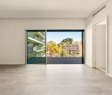 2 Bedroom Apartment with garden, Carcavelos, Cascais - Photo 1