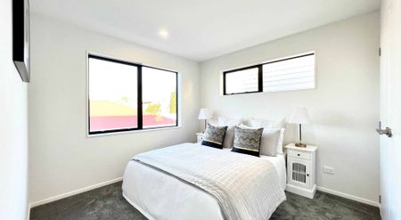 2 bedroom plus study in Massey - Photo 2