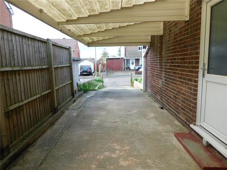 Springfield Place, Yeovil, Somerset, BA21 - Photo 2