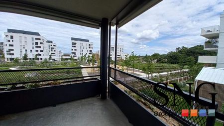 T2 AVEC TERRASSE ET PARKING - Photo 2