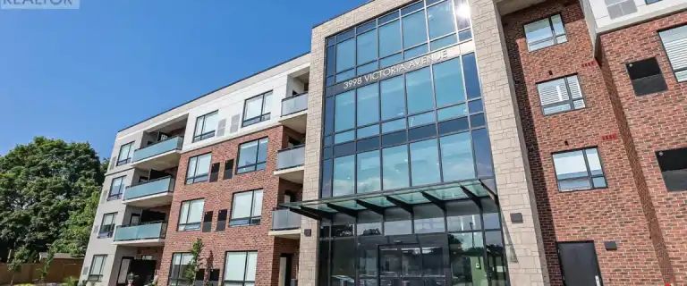 412 - 3998 VICTORIA AVENUE | 412 - 3998 VICTORIA AVENUE, Lincoln - Photo 1