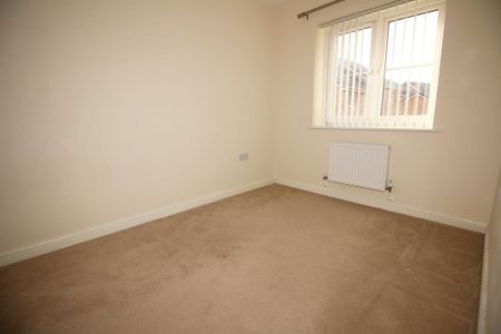 2 bedroom semi-detached house to rent - Photo 2