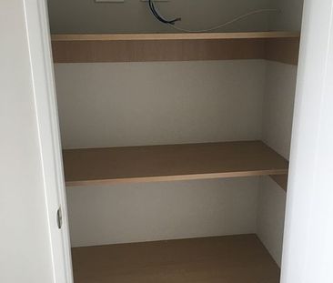 Lovely family home - Photo 5